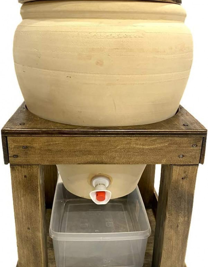 موزع مياه من الفخار وحامل طاولة خشبي طبيعي موزع مياه من الفخار وحامل طاولة خشبي طبيعي