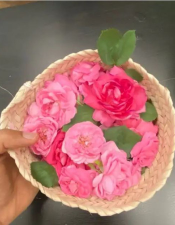 Natural Local Roses Bouquet